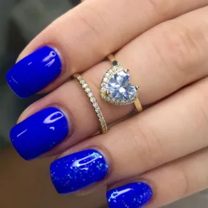 Anillo Para Uña Doble Con Corazon De Cubic Zircon Dorado